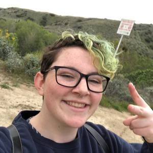 Meet your Posher, Emma